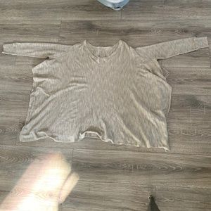 Boxy Knox Rose Sweater Size Small